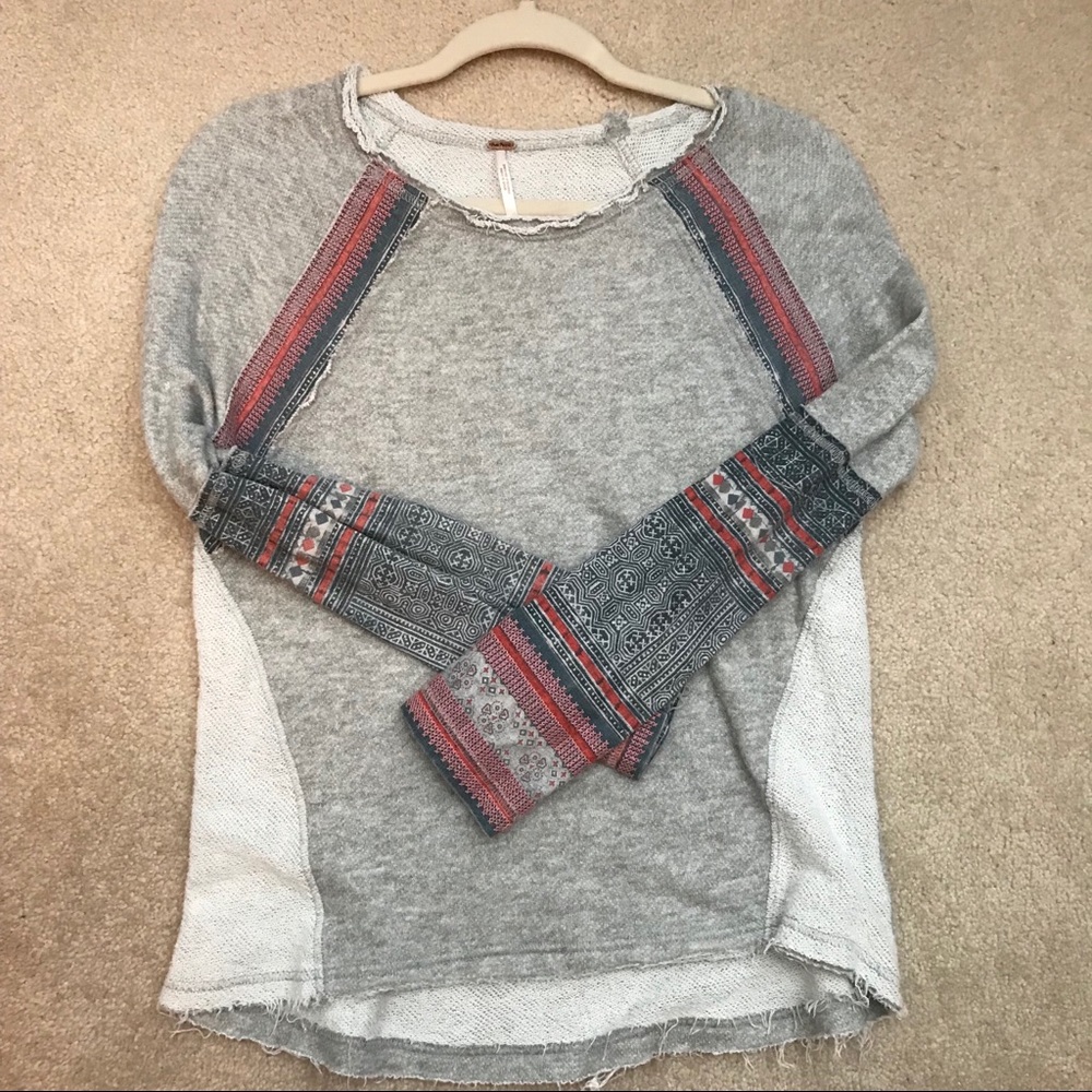FREE PEOPLE long sleeve shirt.